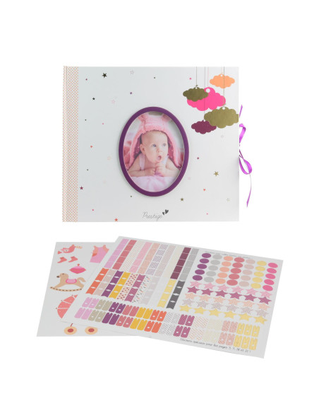 LIVRE DE NAISSANCE PERSONNALISABLE
