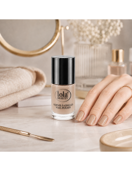VERNIS N°3 NUDE TAUPE LOLA B