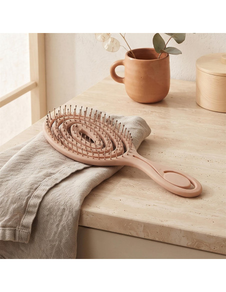 BROSSE DEMELANTE